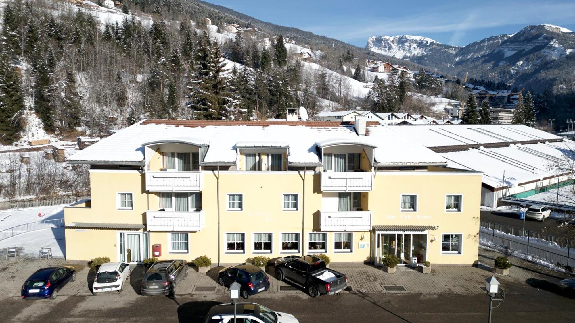 Appartmenthotel Residence Elvis Ortisei Eksteriør billede